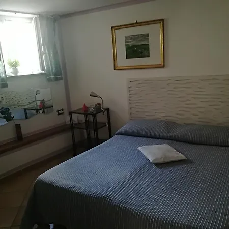 Ca' Da Flora Bed and Breakfast *